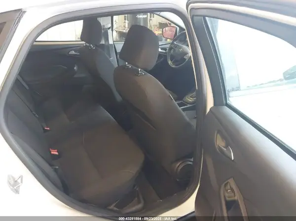 1FADP3F28GL325114 2016 FORD FOCUS - Image 8