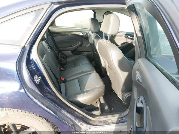 1FADP3F28GL342561 2016 FORD FOCUS - Image 8