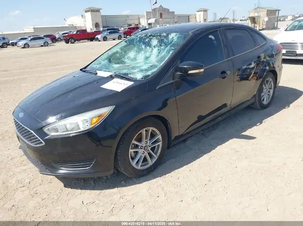 1FADP3F28GL349817 2016 FORD FOCUS - Image 2
