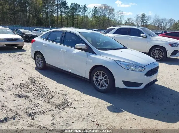 1FADP3F28GL354743 2016 FORD FOCUS - Image 1
