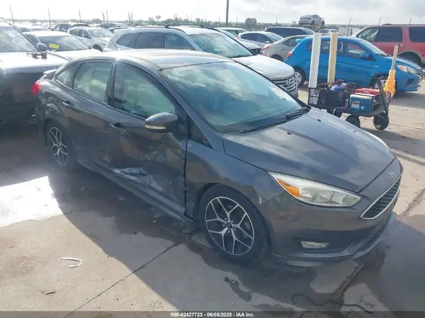 1FADP3F28GL360512 2016 FORD FOCUS - Image 1