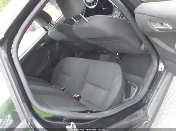 1FADP3F28GL363913 2016 FORD FOCUS - Image 8