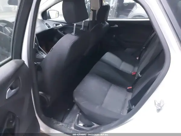1FADP3F28GL364513 2016 FORD FOCUS - Image 8