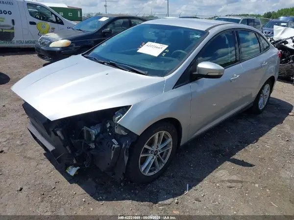 1FADP3F28GL365676 2016 FORD FOCUS - Image 2