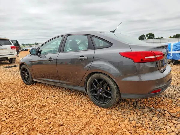 1FADP3F28GL372403 2016 FORD FOCUS - Image 2