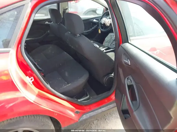1FADP3F28GL378251 2016 FORD FOCUS - Image 8