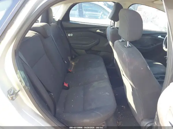 1FADP3F28GL389377 2016 FORD FOCUS - Image 8