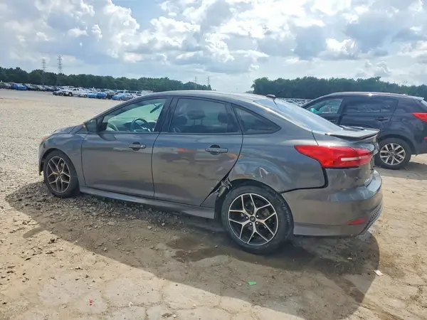1FADP3F28GL393560 2016 FORD FOCUS - Image 2