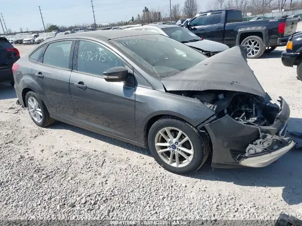 1FADP3F28HL204391 2017 FORD FOCUS - Image 1