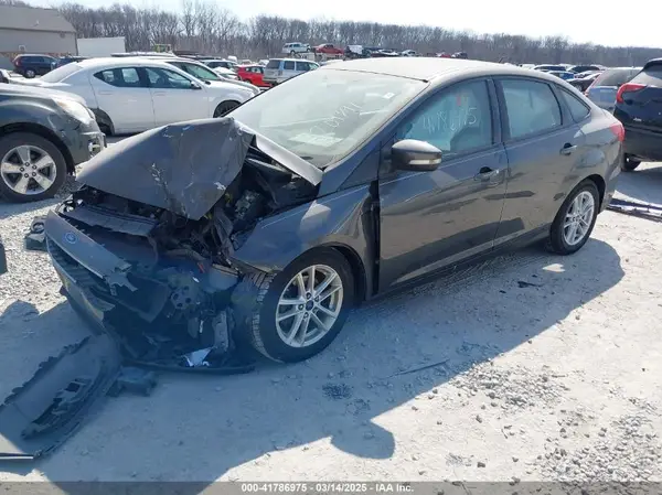 1FADP3F28HL204391 2017 FORD FOCUS - Image 2