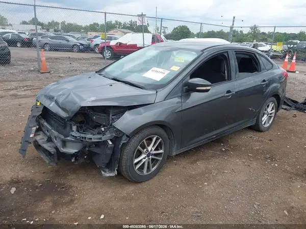 1FADP3F28HL205833 2017 FORD FOCUS - Image 2