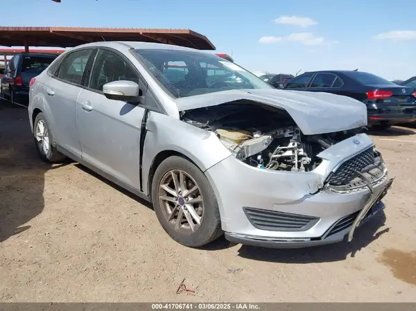 1FADP3F28HL246723 2017 FORD FOCUS - Image 1