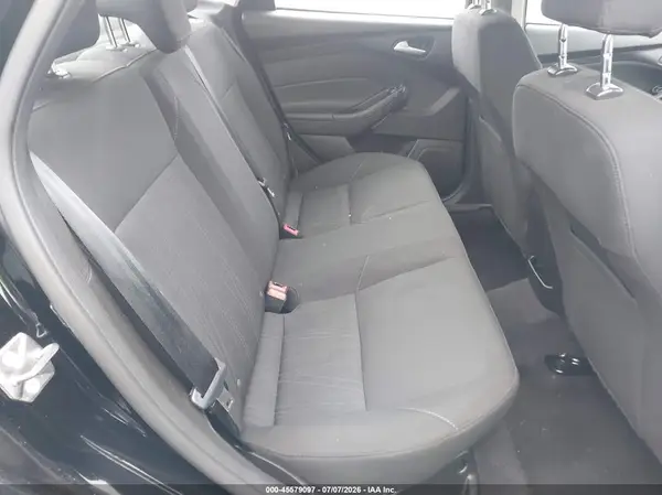 1FADP3F28HL247449 2017 FORD FOCUS - Image 8