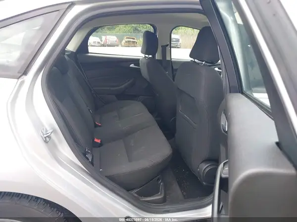1FADP3F28HL251047 2017 FORD FOCUS - Image 8