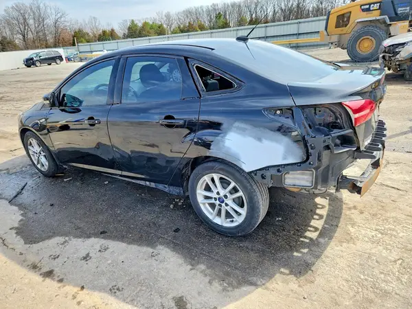 1FADP3F28HL270911 2017 FORD FOCUS - Image 2