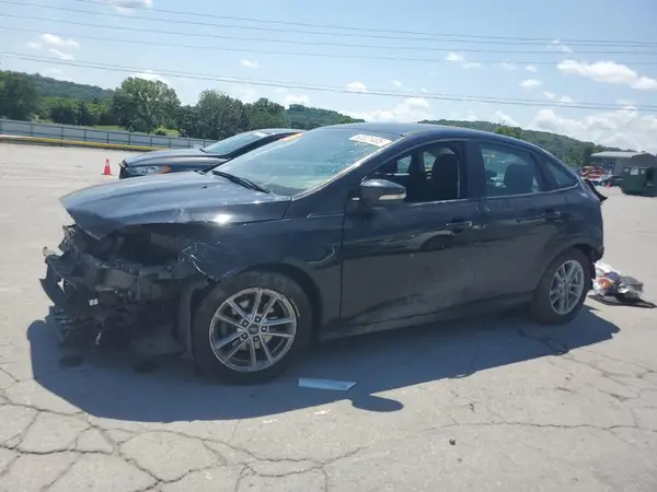 1FADP3F28HL283237 2017 FORD FOCUS - Image 1