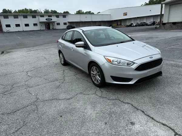 1FADP3F28HL28437 2017 FORD FOCUS - Image 1