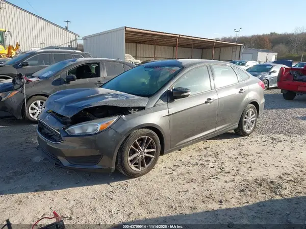1FADP3F28HL302644 2017 FORD FOCUS - Image 2