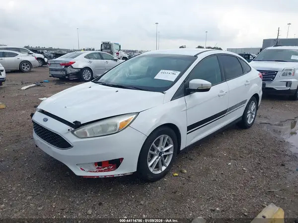 1FADP3F28HL303762 2017 FORD FOCUS - Image 2