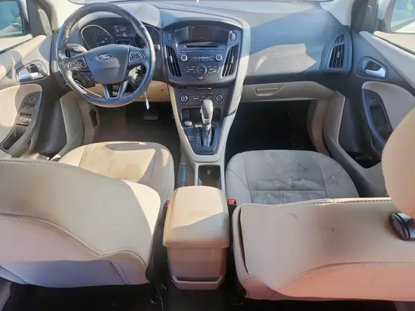 1FADP3F28HL306810 2017 FORD FOCUS - Image 8
