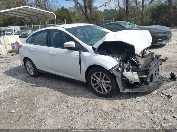 1FADP3F28HL316950 2017 FORD FOCUS - Image 1