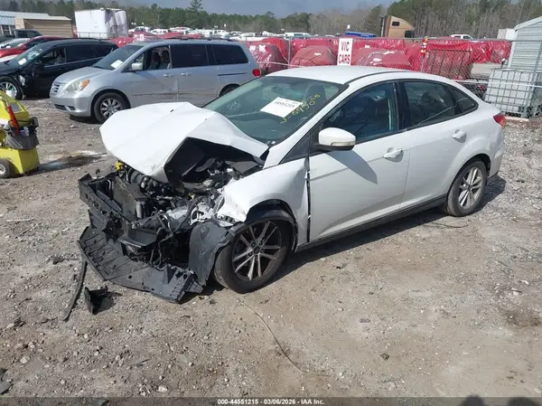 1FADP3F28HL316950 2017 FORD FOCUS - Image 2