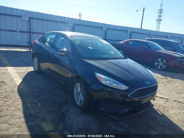 1FADP3F28HL317127 2017 FORD FOCUS - Image 1