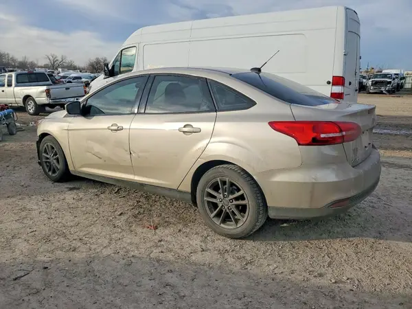 1FADP3F28HL333635 2017 FORD FOCUS - Image 2