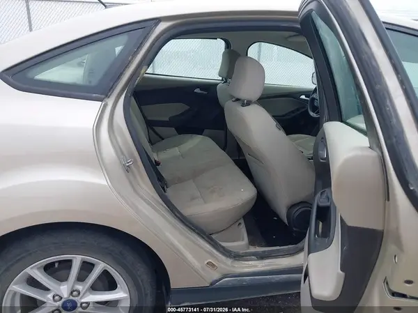1FADP3F28HL339449 2017 FORD FOCUS - Image 8