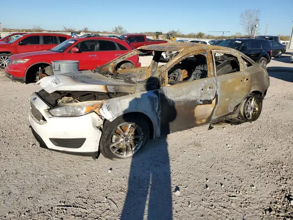 1FADP3F28JL204672 2018 FORD FOCUS - Image 1