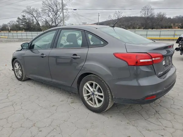 1FADP3F28JL214876 2018 FORD FOCUS - Image 2