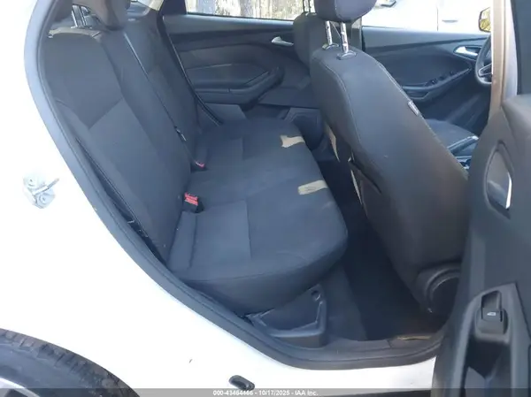 1FADP3F28JL218149 2018 FORD FOCUS - Image 8