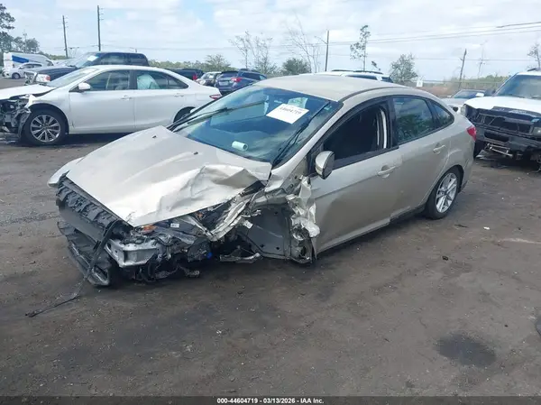 1FADP3F28JL236103 2018 FORD FOCUS - Image 2