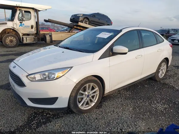 1FADP3F28JL237137 2018 FORD FOCUS - Image 2