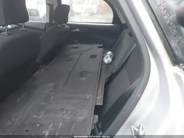 1FADP3F28JL245237 2018 FORD FOCUS - Image 8