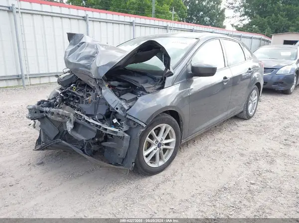 1FADP3F28JL246405 2018 FORD FOCUS - Image 2