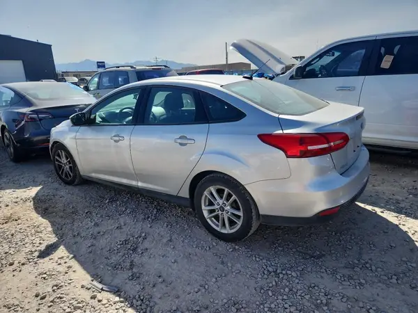 1FADP3F28JL254312 2018 FORD FOCUS - Image 2