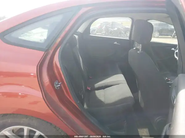 1FADP3F28JL255847 2018 FORD FOCUS - Image 8