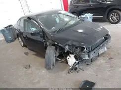 1FADP3F28JL260367 2018 FORD FOCUS
