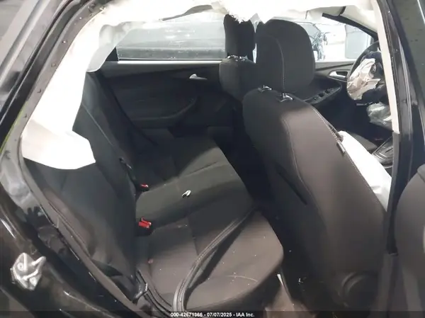 1FADP3F28JL260367 2018 FORD FOCUS - Image 8