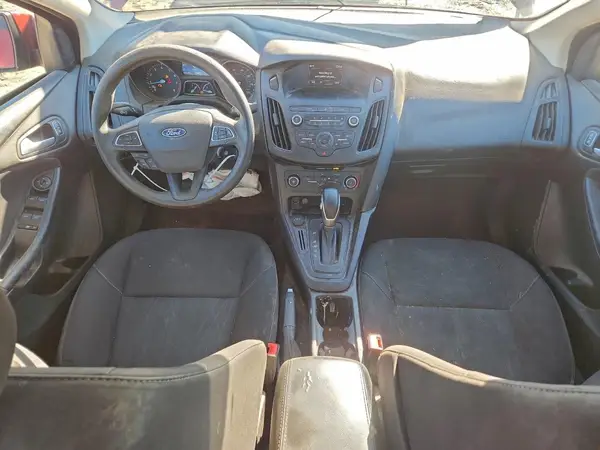 1FADP3F28JL265813 2018 FORD FOCUS - Image 8
