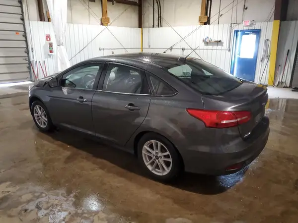 1FADP3F28JL272261 2018 FORD FOCUS - Image 2