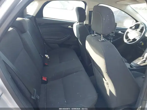 1FADP3F28JL272860 2018 FORD FOCUS - Image 8