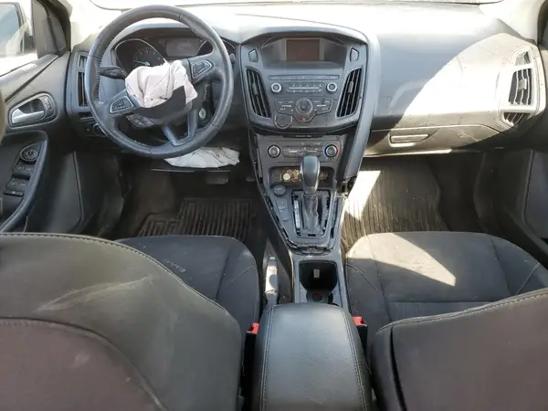 1FADP3F28JL276424 2018 FORD FOCUS - Image 8