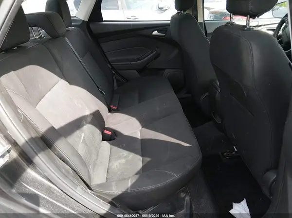 1FADP3F28JL279677 2018 FORD FOCUS - Image 8