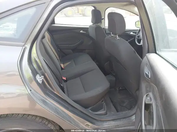 1FADP3F28JL294986 2018 FORD FOCUS - Image 8
