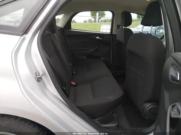1FADP3F28JL312130 2018 FORD FOCUS - Image 8