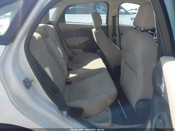 1FADP3F28JL317019 2018 FORD FOCUS - Image 8