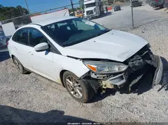 1FADP3F28JL319434 2018 FORD FOCUS