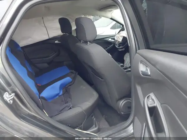 1FADP3F28JL321085 2018 FORD FOCUS - Image 8